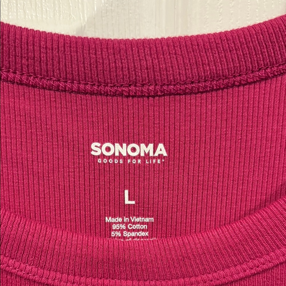 Sonoma Sleeveless Maxi Dress in Fuchsia - Picture 2 of 8